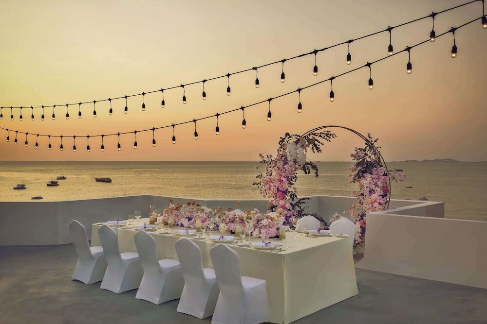 Фото Avani Pattaya Resort