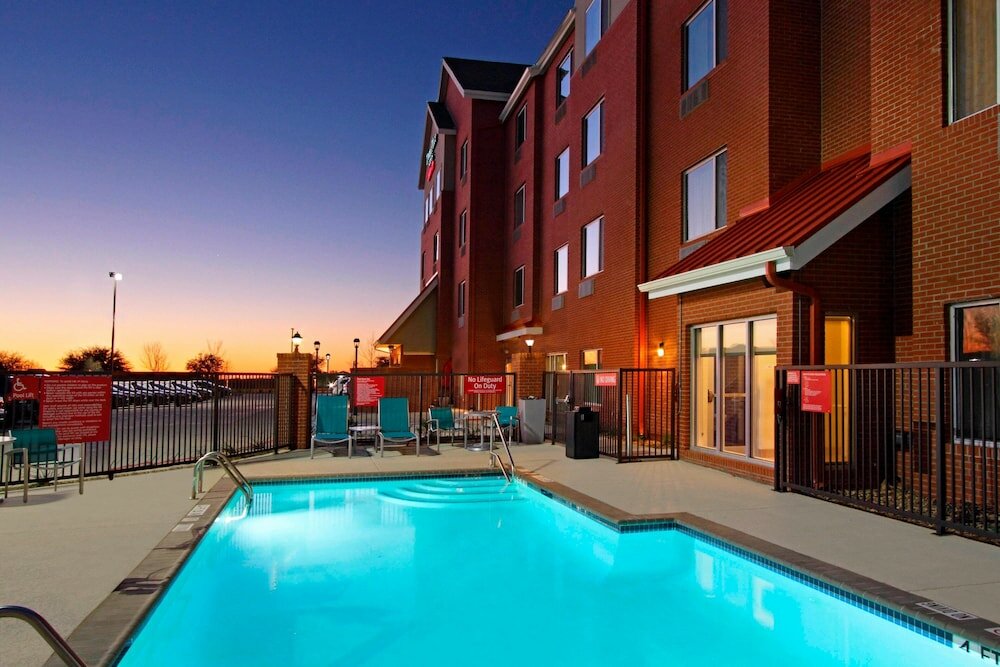Фото TownePlace Suites Dallas McKinney