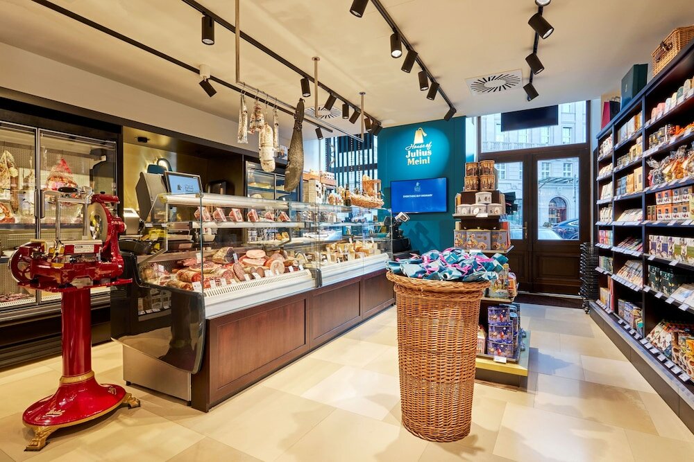 Фото Отель The Julius Prague