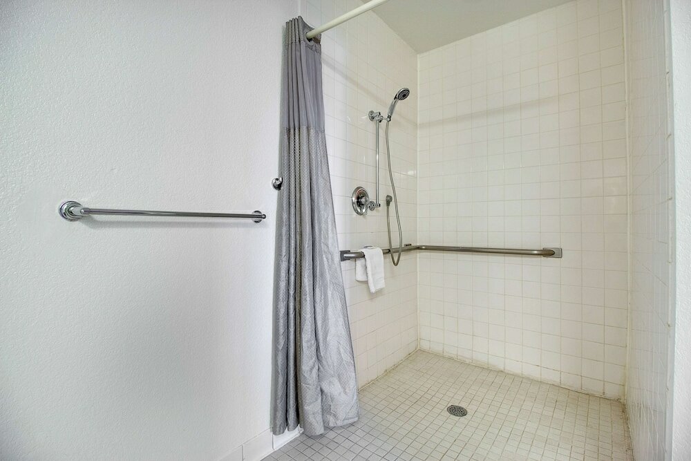 Фото Motel 6 Phoenix, Az  East