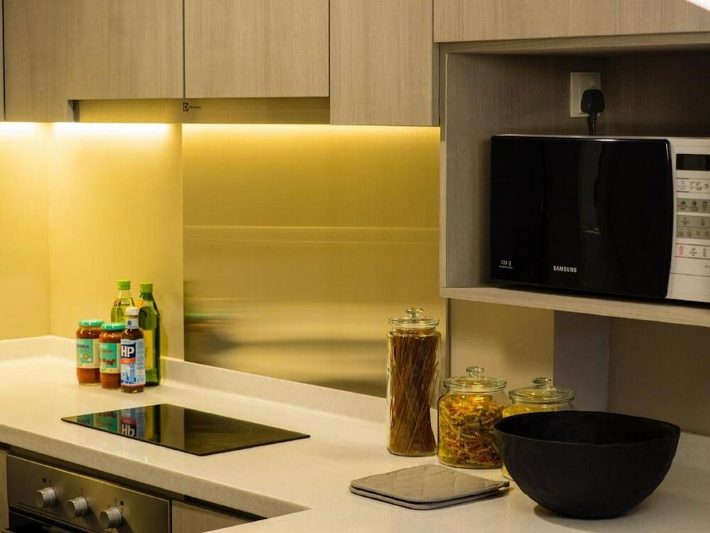 Фото Parkroyal Serviced Suites Singapore