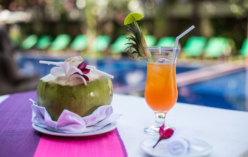 Фото Royal Empire Premium