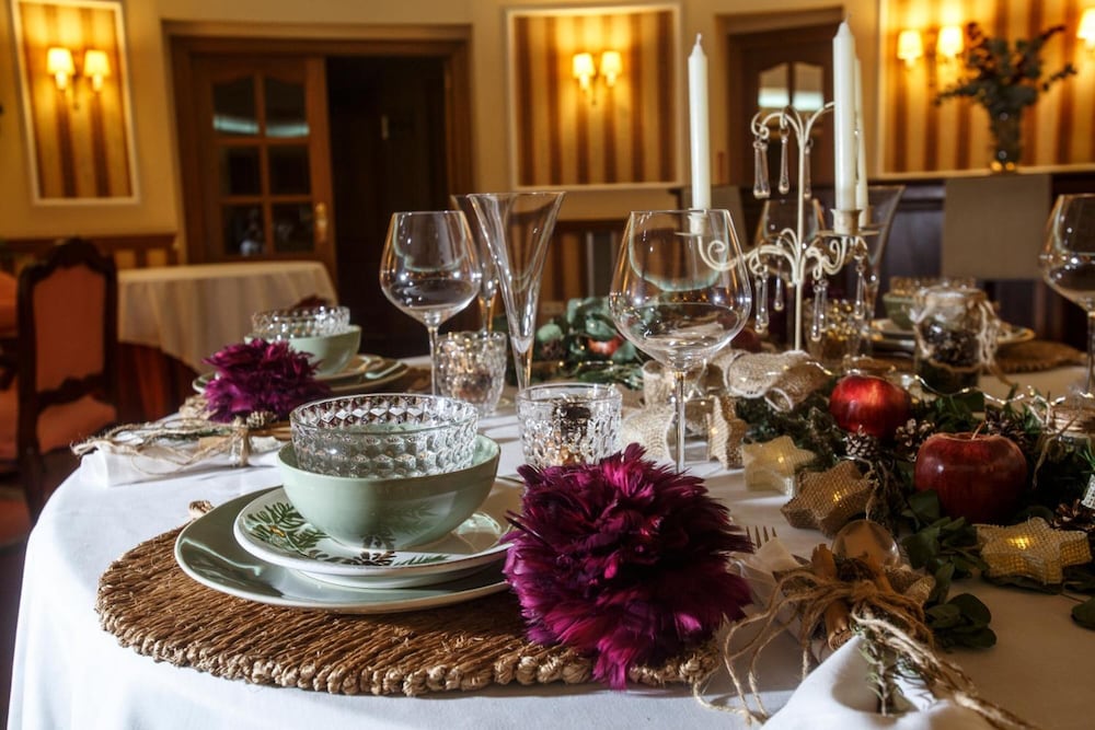 Фото Hotel Hoyuela