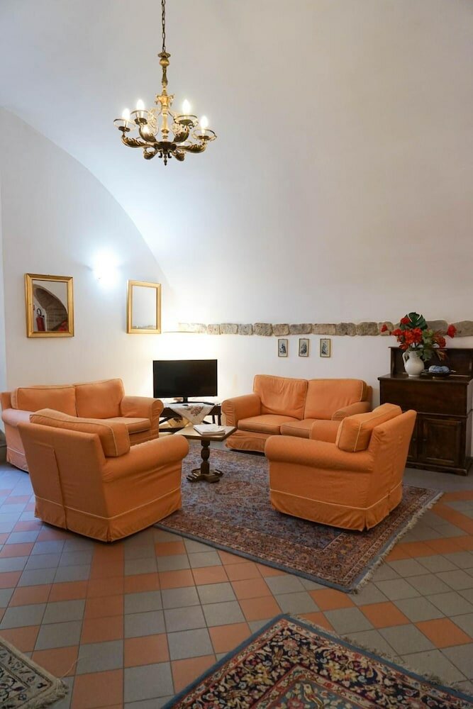 Фото Piccolo Hotel Etruria