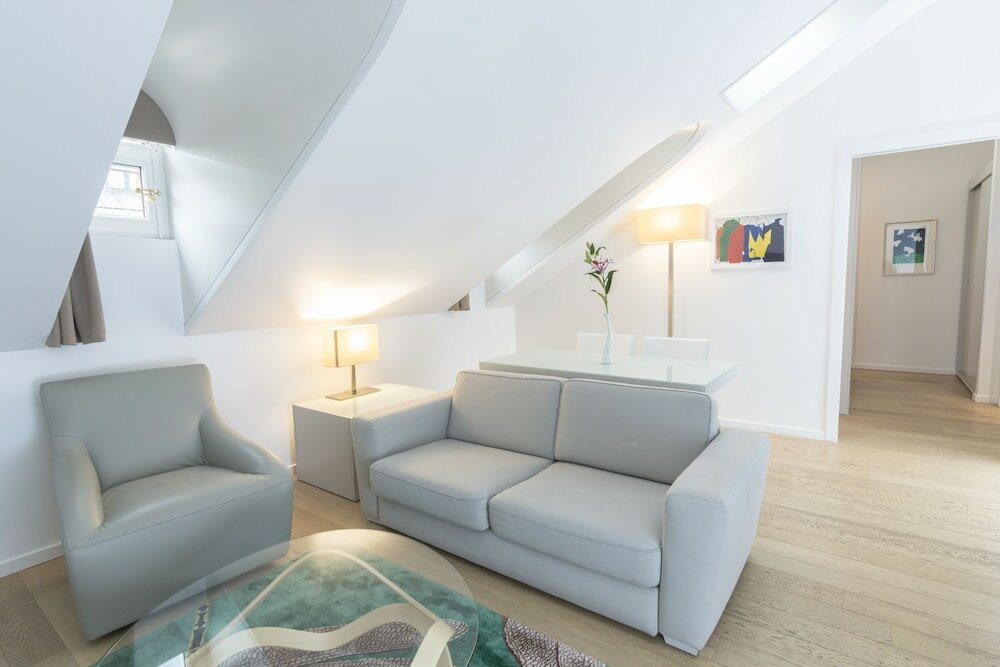 Фото Swiss Luxury Apartments