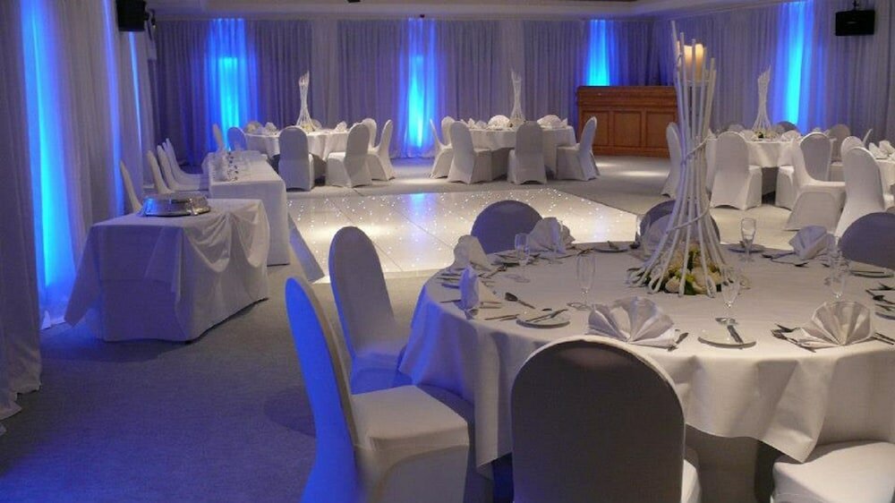 Фото Devonshire House Hotel