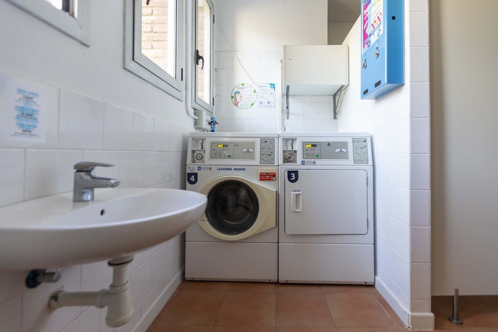 Фото Inout Hostel Barcelona