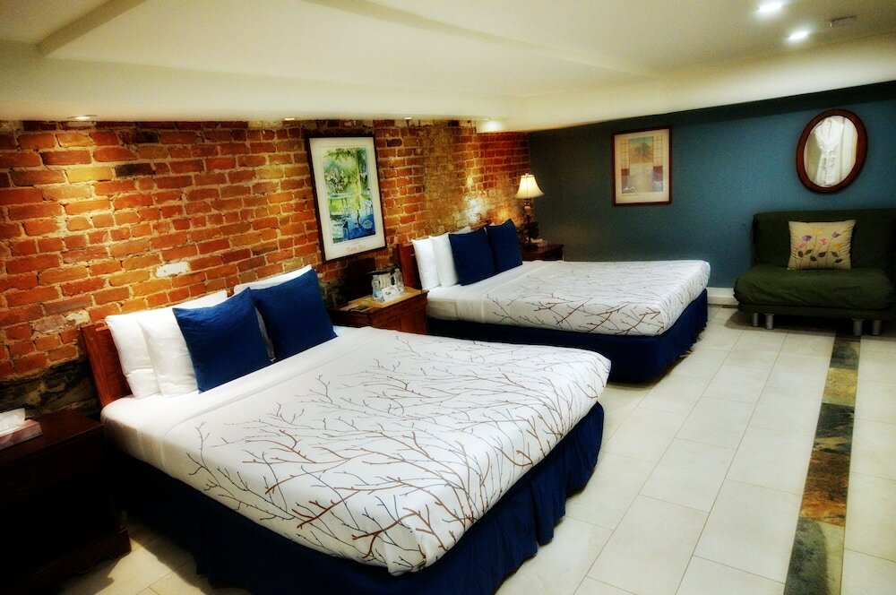 Фото Hotel Manoir Sherbrooke