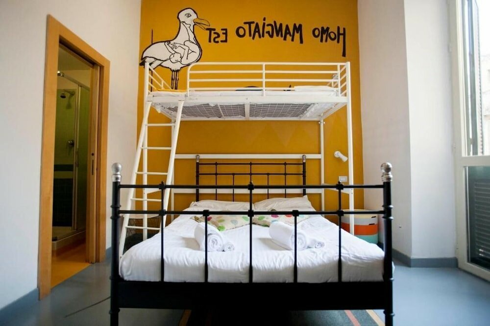 Фото La Controra Hostel