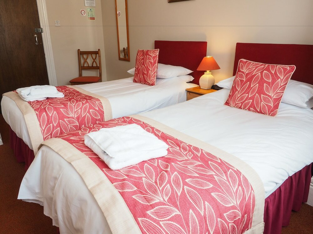 Фото By The Sea Bed and Breakfast