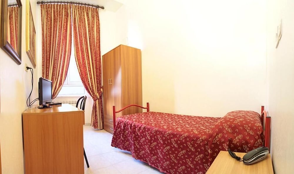 Фото Hotel Euro Quiris