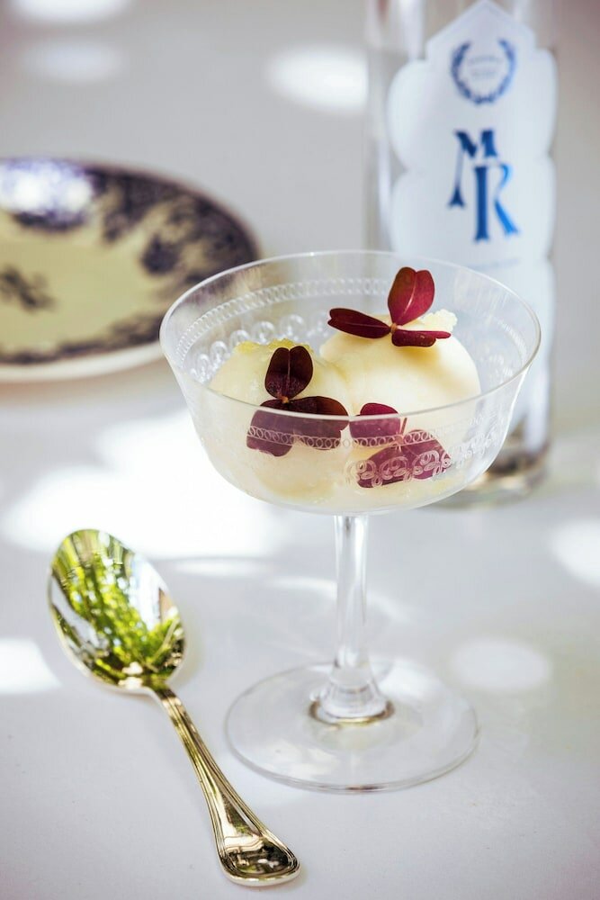 Фото Renaissance Paris Nobel Tour Eiffel Hotel