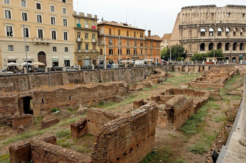 Фото Royal Rooms Colosseo