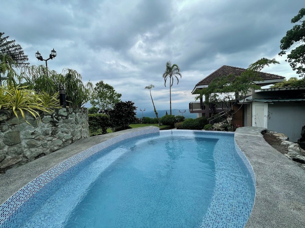 Фото Lakeview Suites by Cocotel