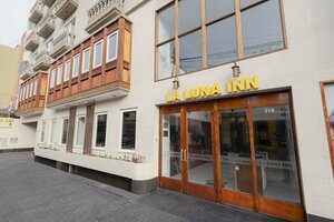 Гостиница La Luna Inn