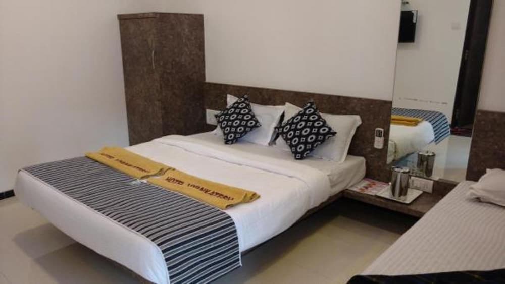 Фото Hotel Vyankatesh