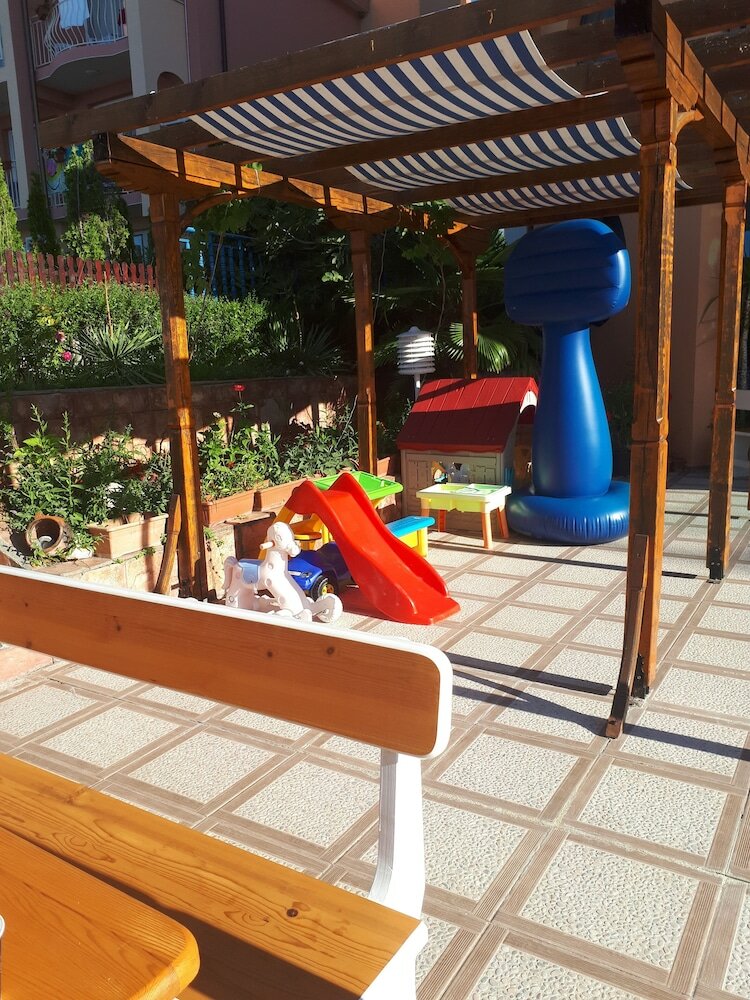 Фото Family Hotel Evridika