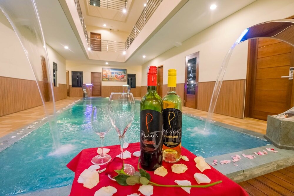 Фото Caroline Guest House