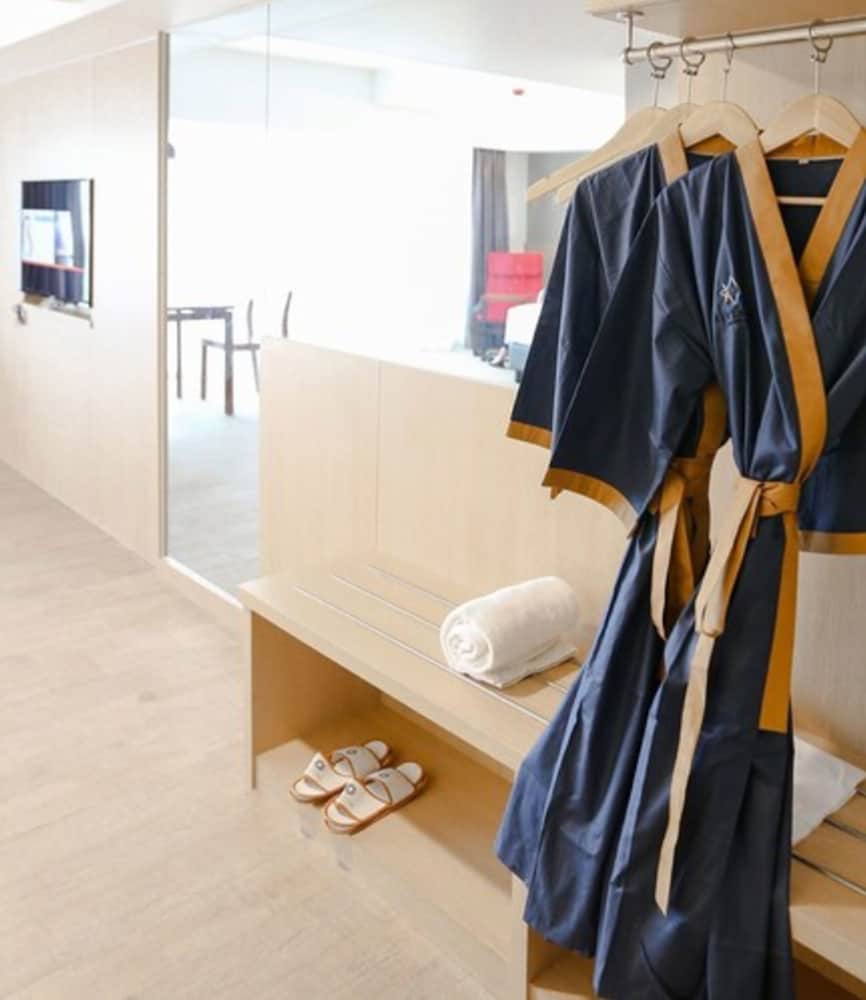 Фото Aveta Hotel Malioboro