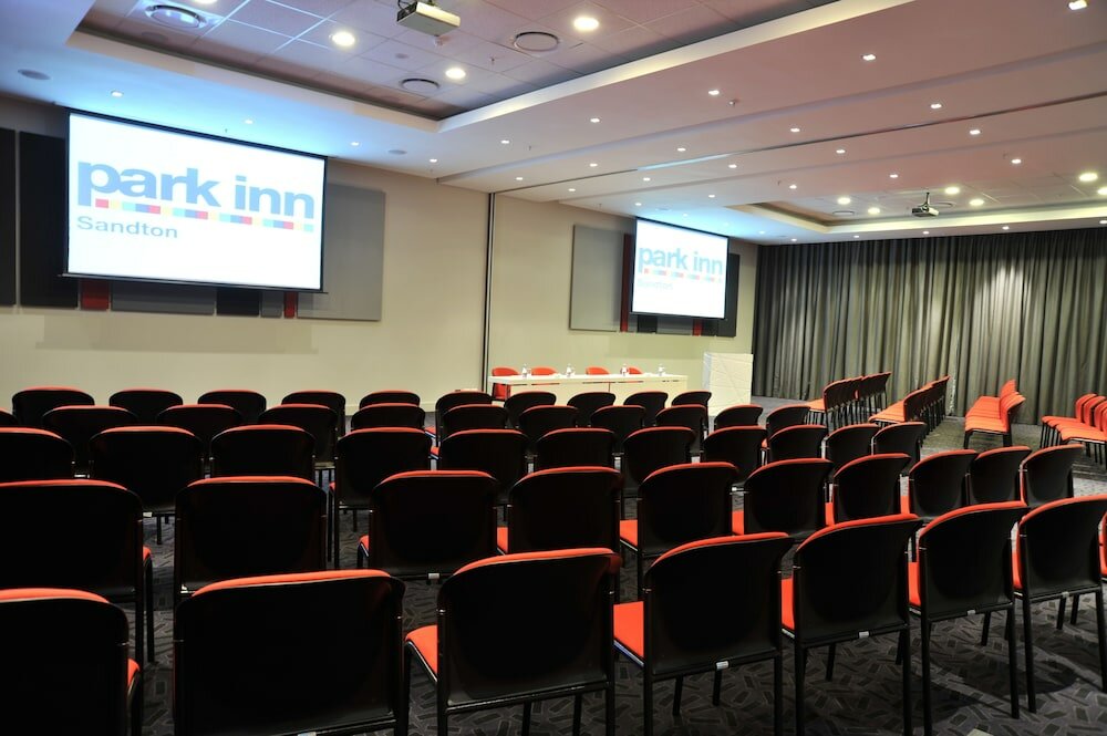 Фото Park Inn Sandton
