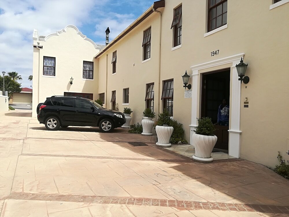 Фото Blouberg Manor Boutique Hotel