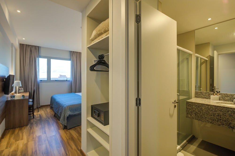 Фото Bourbon Cambará Hotel