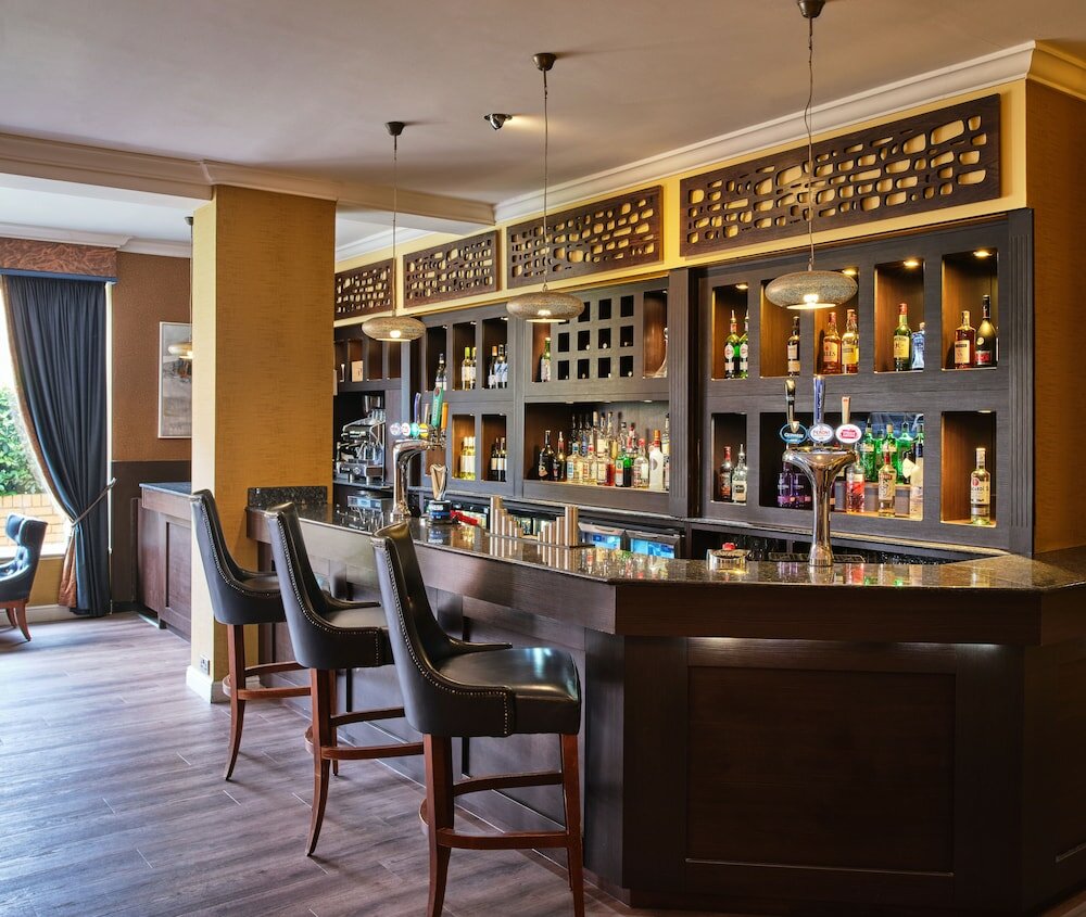 Фото Mercure Milton Keynes