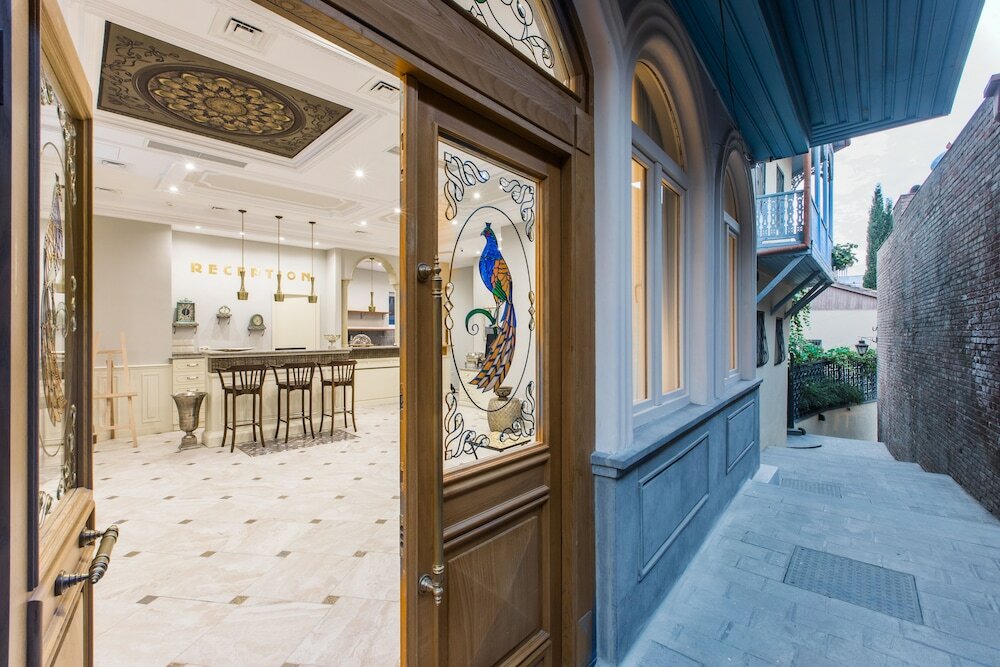 Фото Khokhobi Hotel