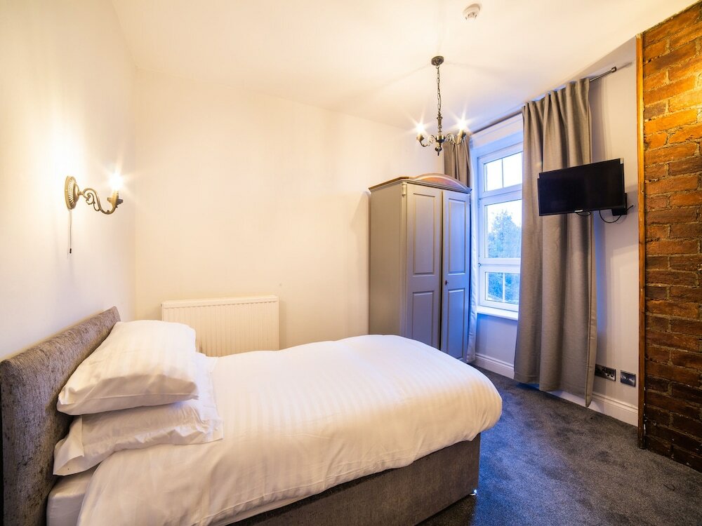 Фото Churchill's Hotel