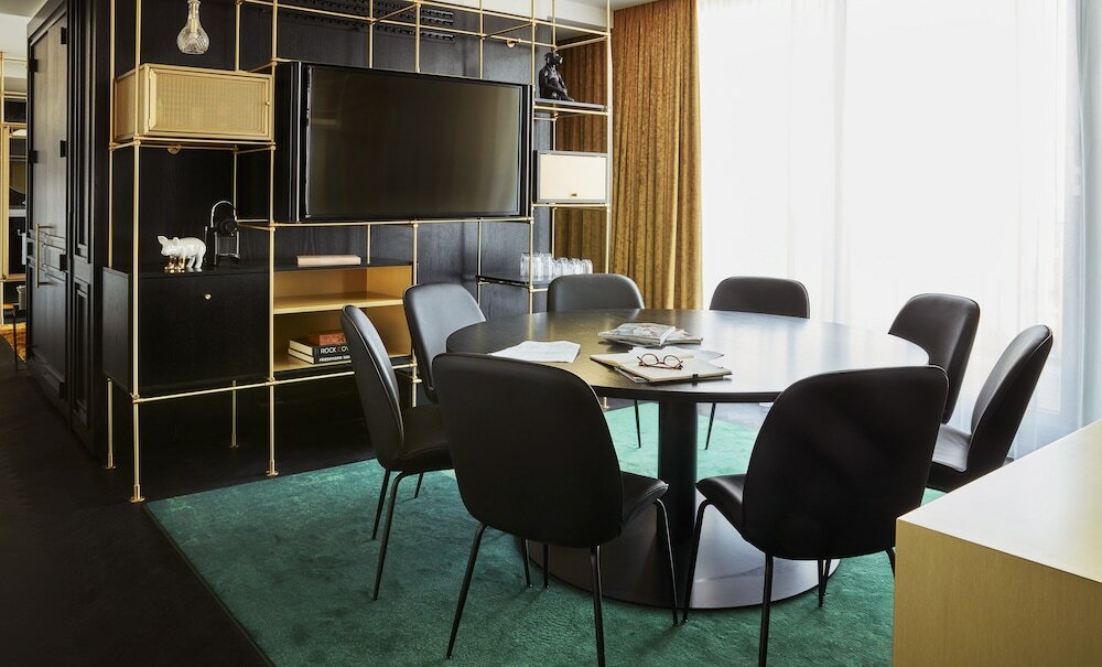 Фото Roomers Munich, Autograph Collection