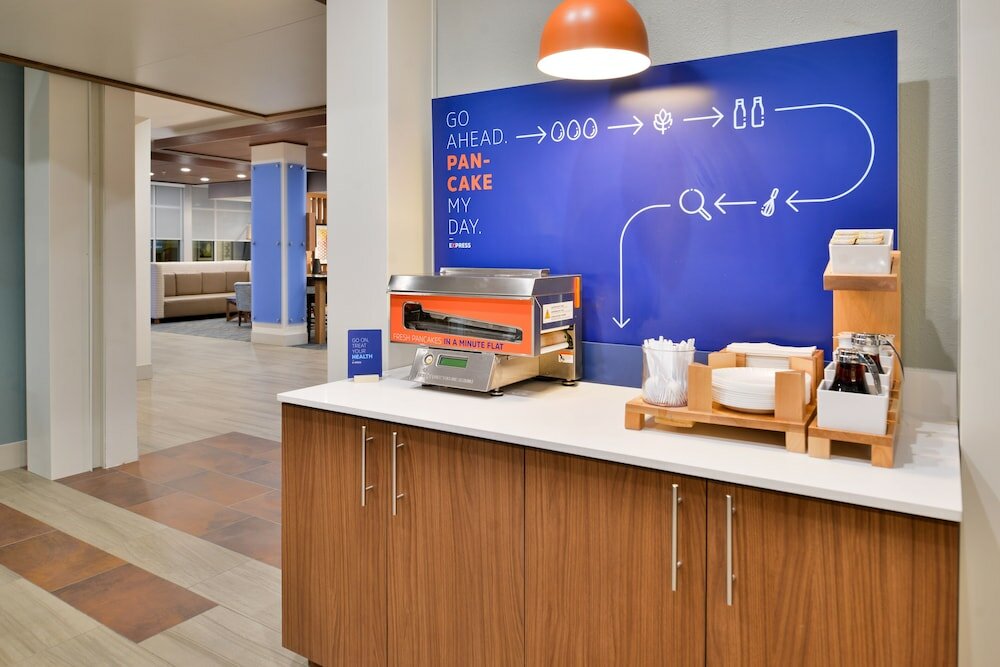 Фото Holiday Inn Express Early, an Ihg Hotel