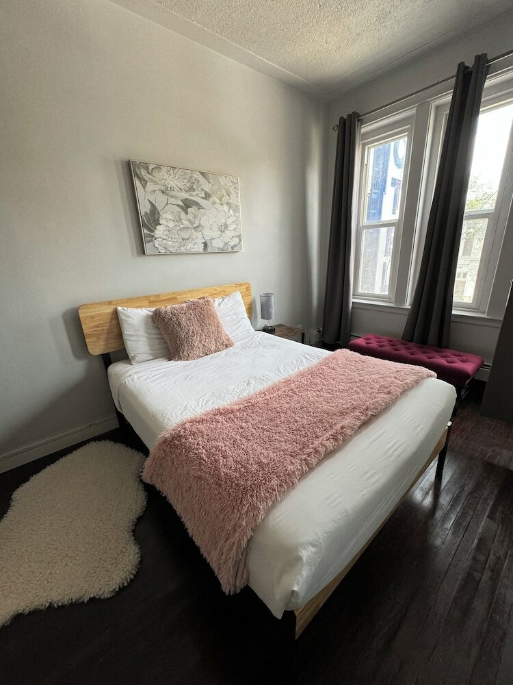 Фото Commercial Hotel