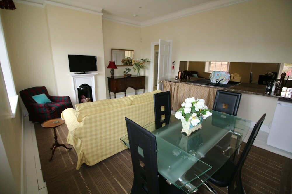 Фото Prince Hill Holiday Cottages