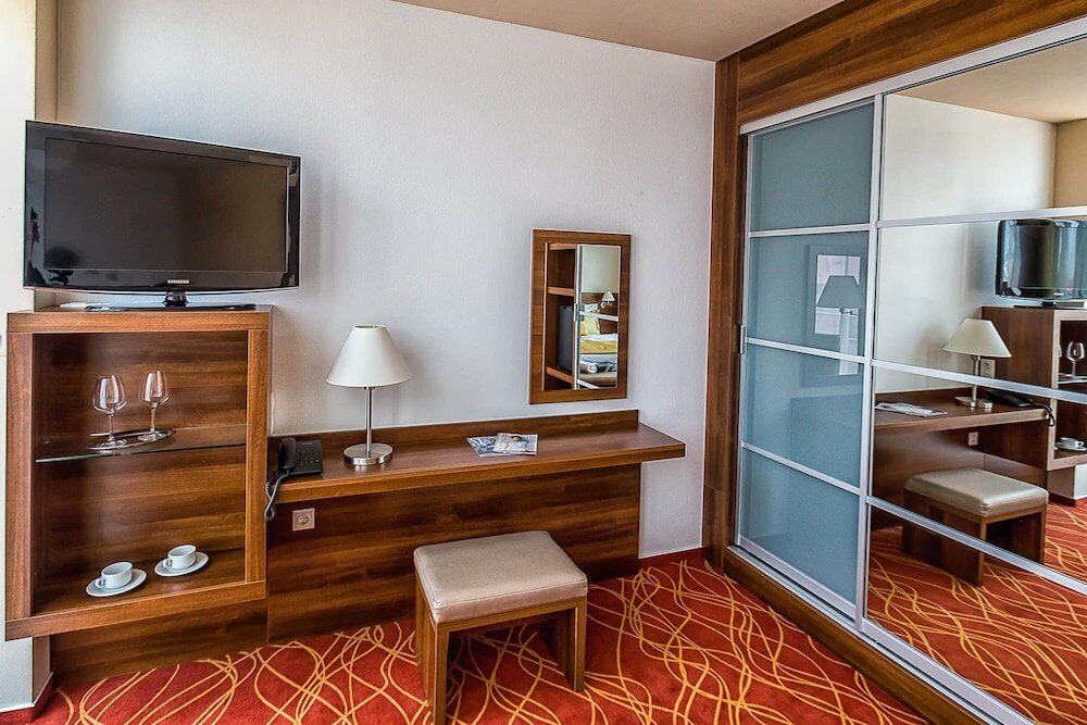 Фото Bonvital Wellness & Gastro Hotel 