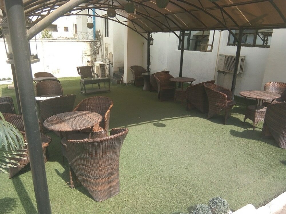 Фото отеля 4