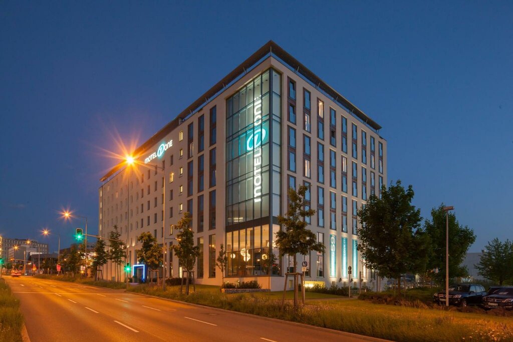 Hotel Motel One Stuttgart-Feuerbach, Stuttgart, photo