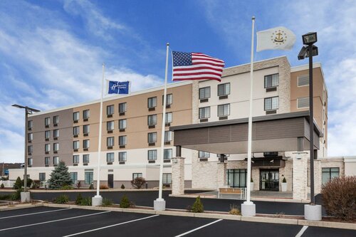 Гостиница Holiday Inn Express Hotel & Suites Providence-Woonsocket, an Ihg Hotel