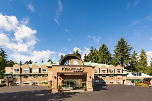 Гостиница Four Points by Sheraton Surrey в Суррее