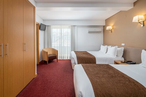 Гостиница São Luis Hotel в Лейрии