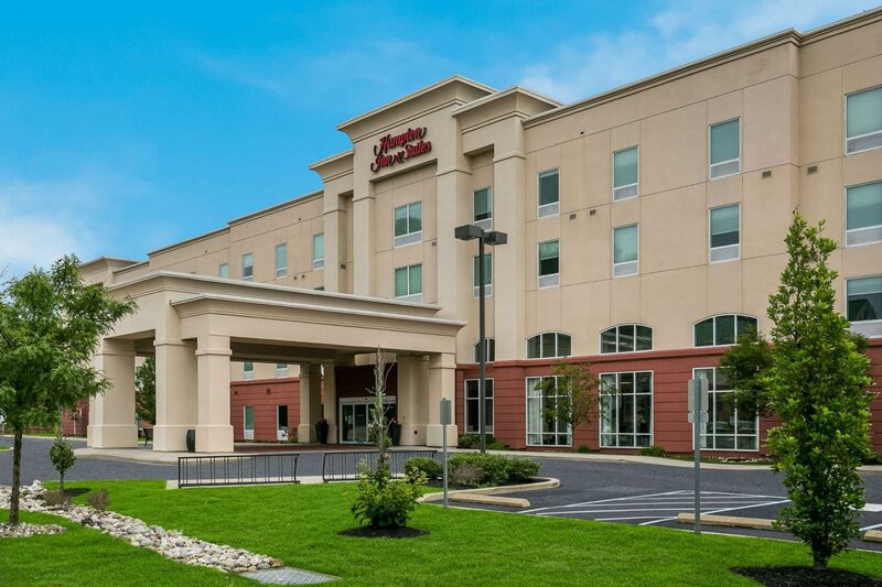 Гостиница Hampton Inn & Suites Wilmington Christiana