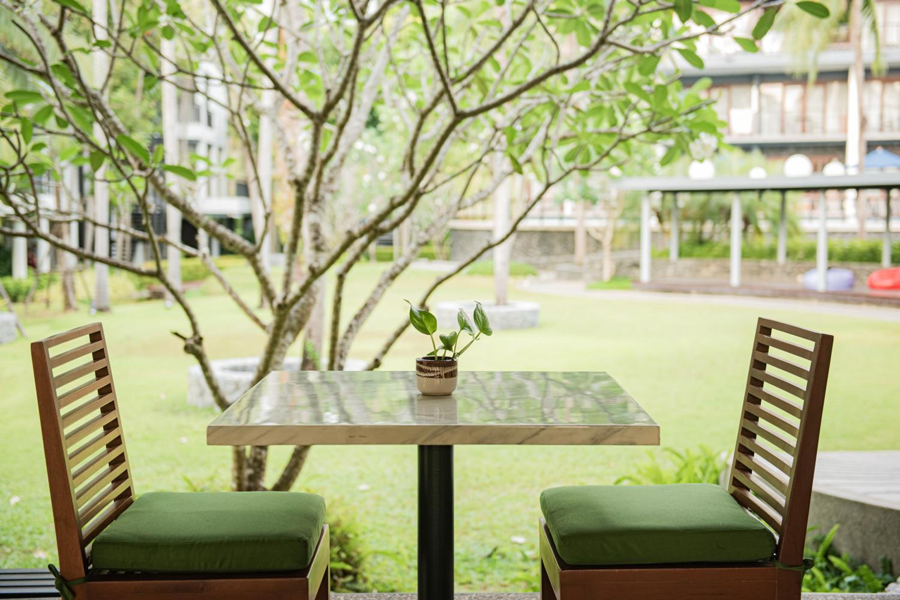 Фото Holiday Style AO Nang Beach Resort Krabi