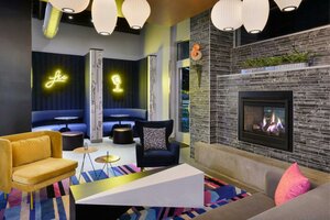 Гостиница Aloft Greenville Downtown