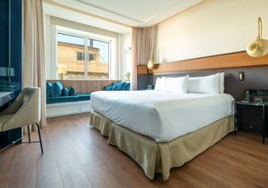 Гостиница Only You Hotel Valencia