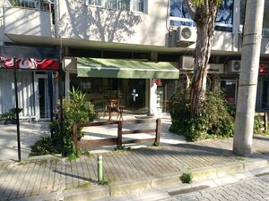 Majka Moja Fritter House (Izmir, Karsiyaka, Aksoy Neighborhood, 1748th Street, 80), confectionary