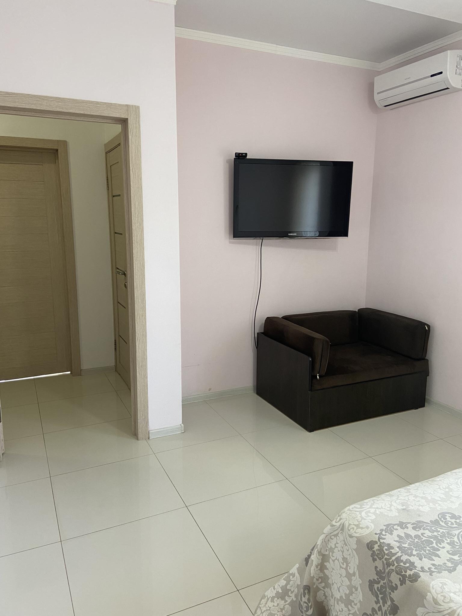 Фото Гостевой дом Новороссийская 188а