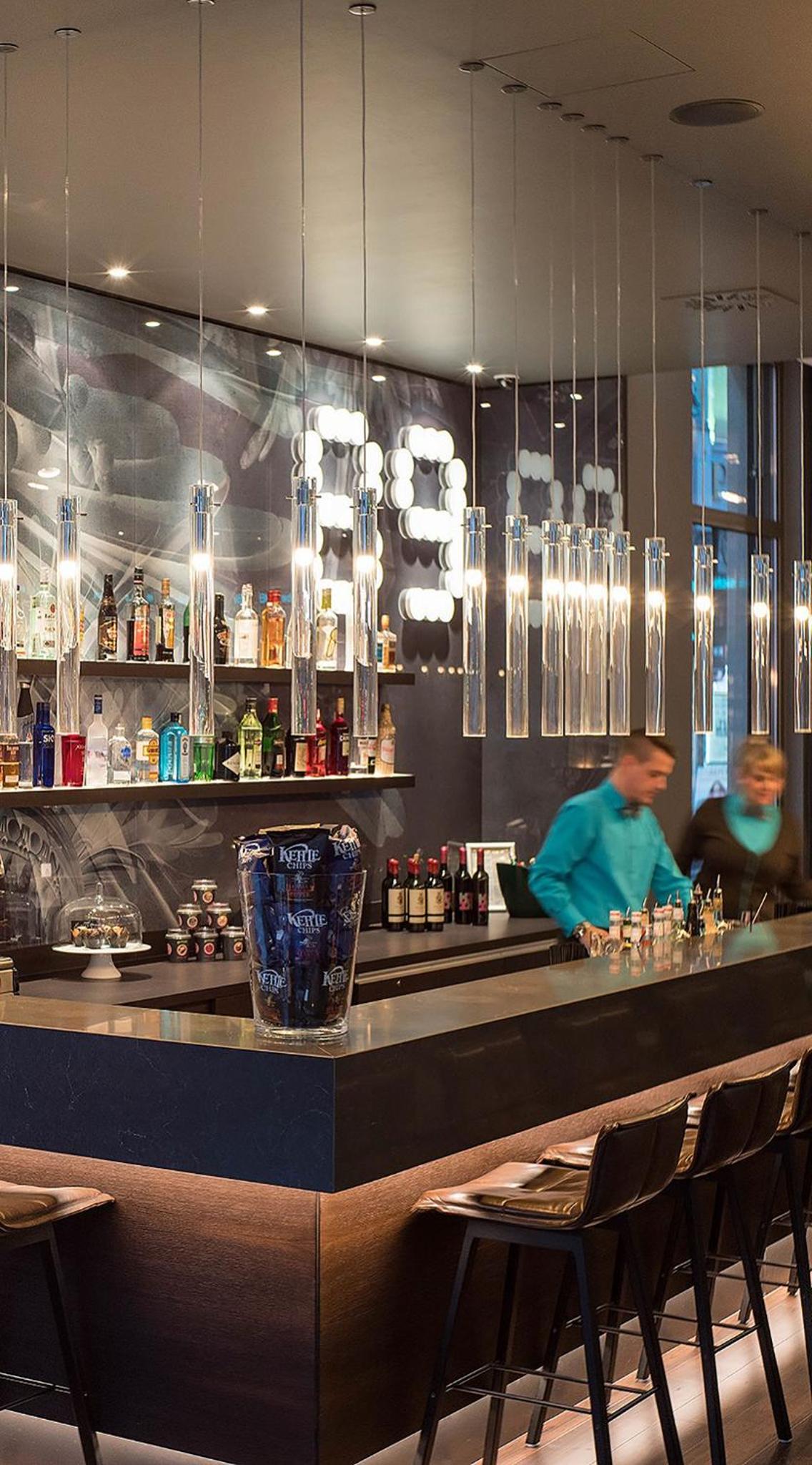 Фото Motel One Leipzig - Nikolaikirche