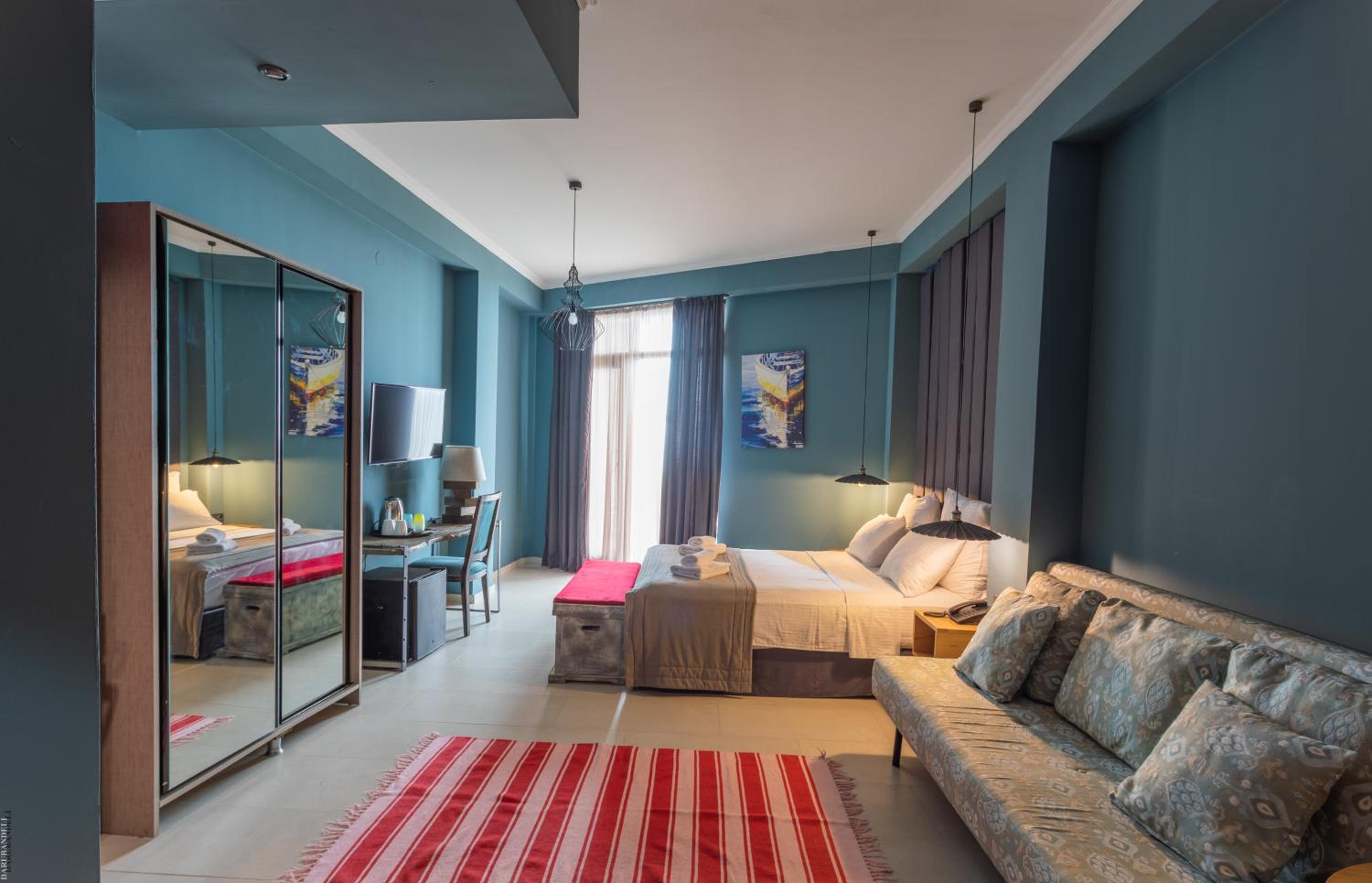 Фото Boulevardside