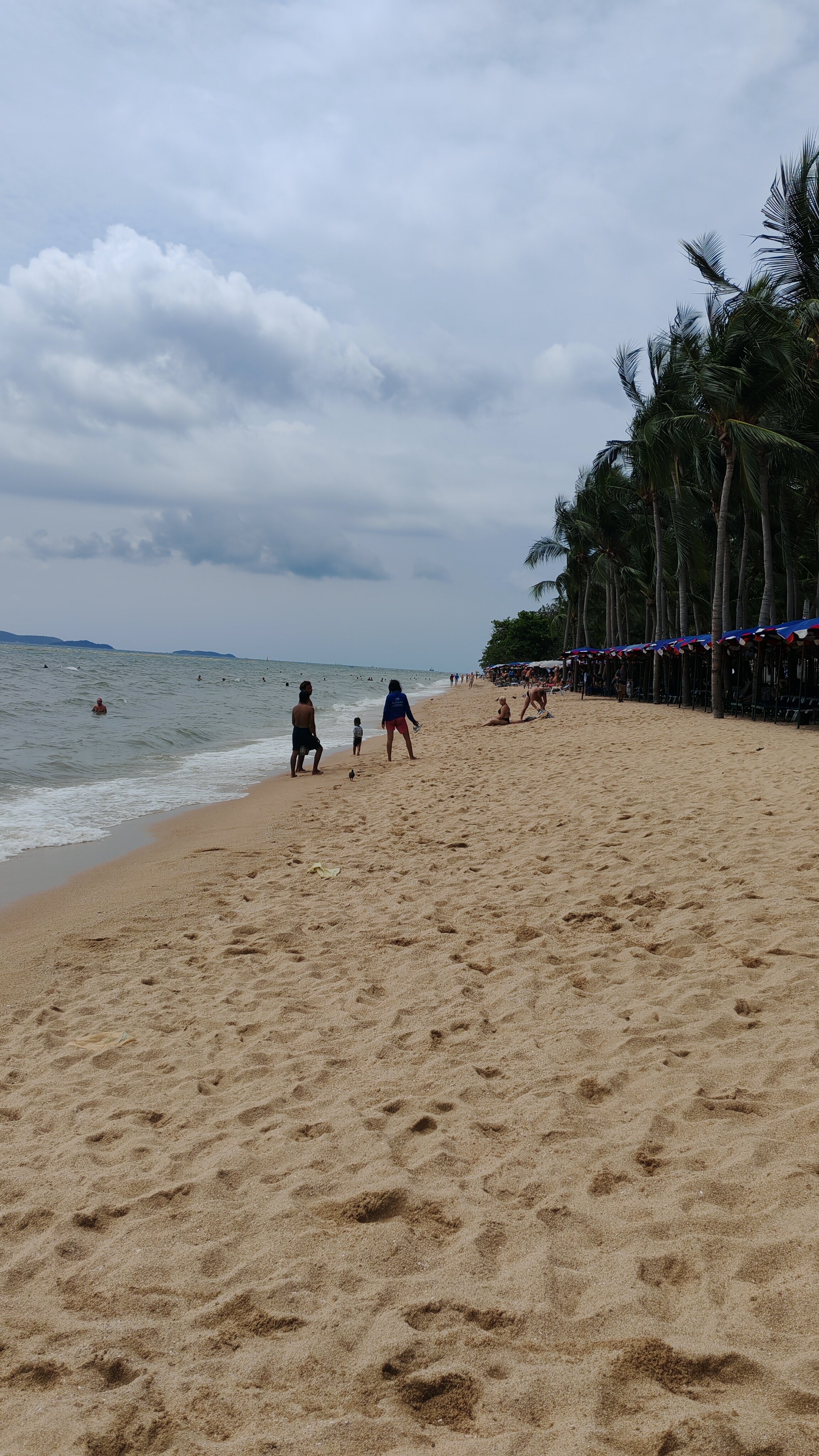 Фото Wiz Hotel Pattaya