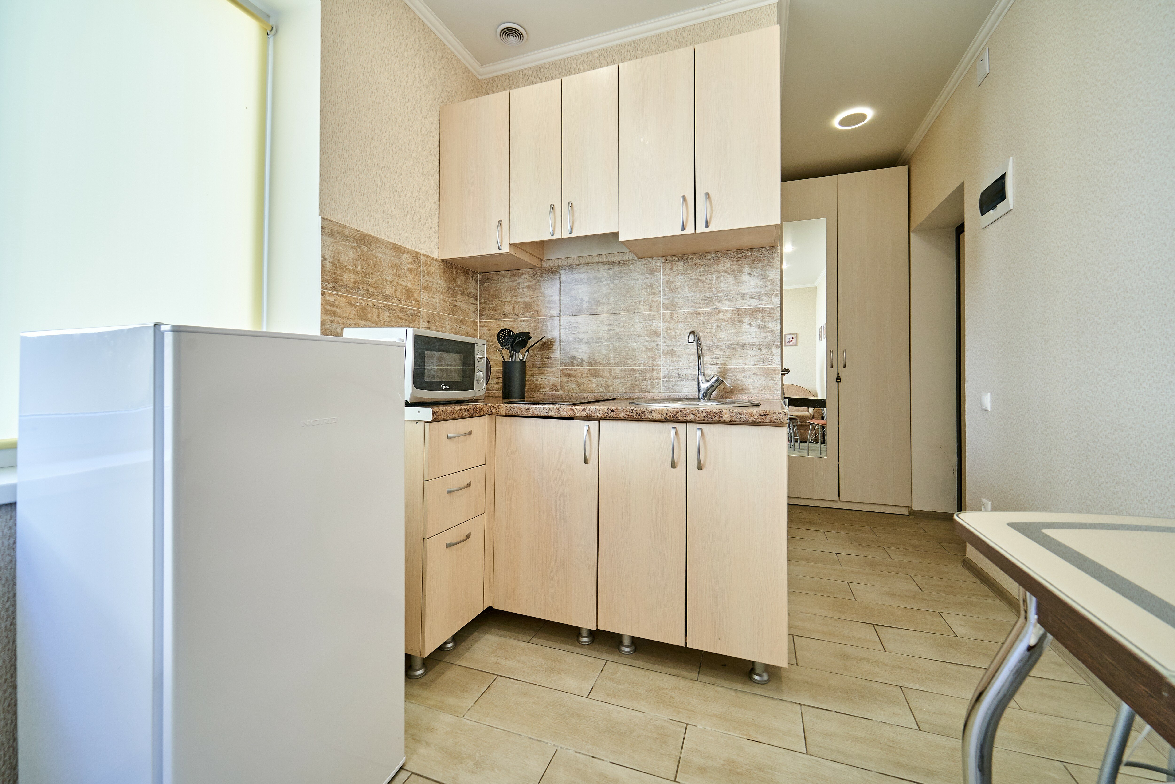 Фото Апартаменты 2-х Комнатные на Перелетной