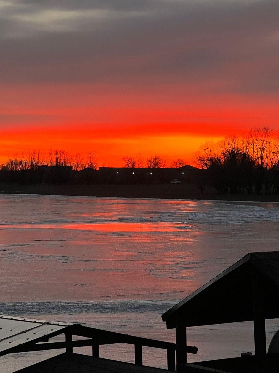 Фото Атмосфера